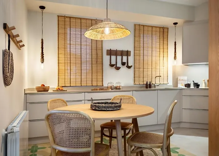 Lidi - 2 Bedrooms And Balcony In Eixample Esquerra * Barcelona